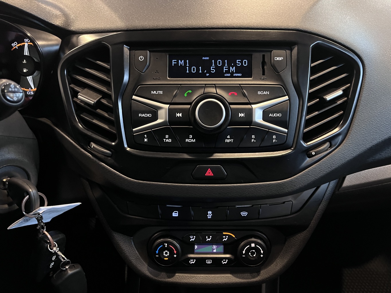 LADA VESTA