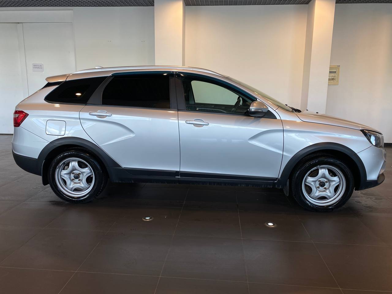 LADA VESTA
