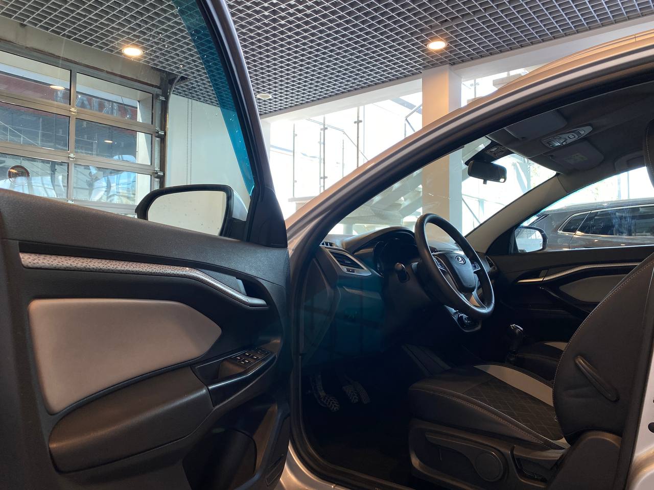 LADA VESTA
