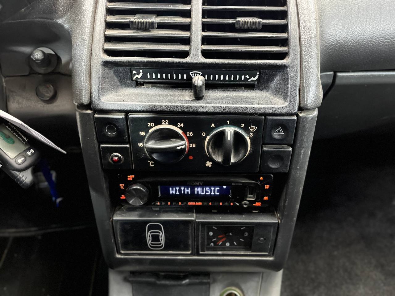 LADA 2110