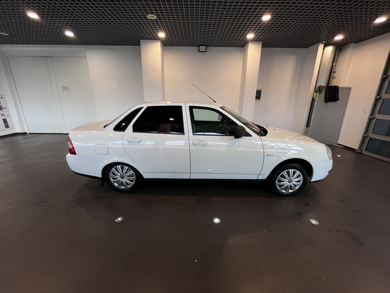 LADA PRIORA