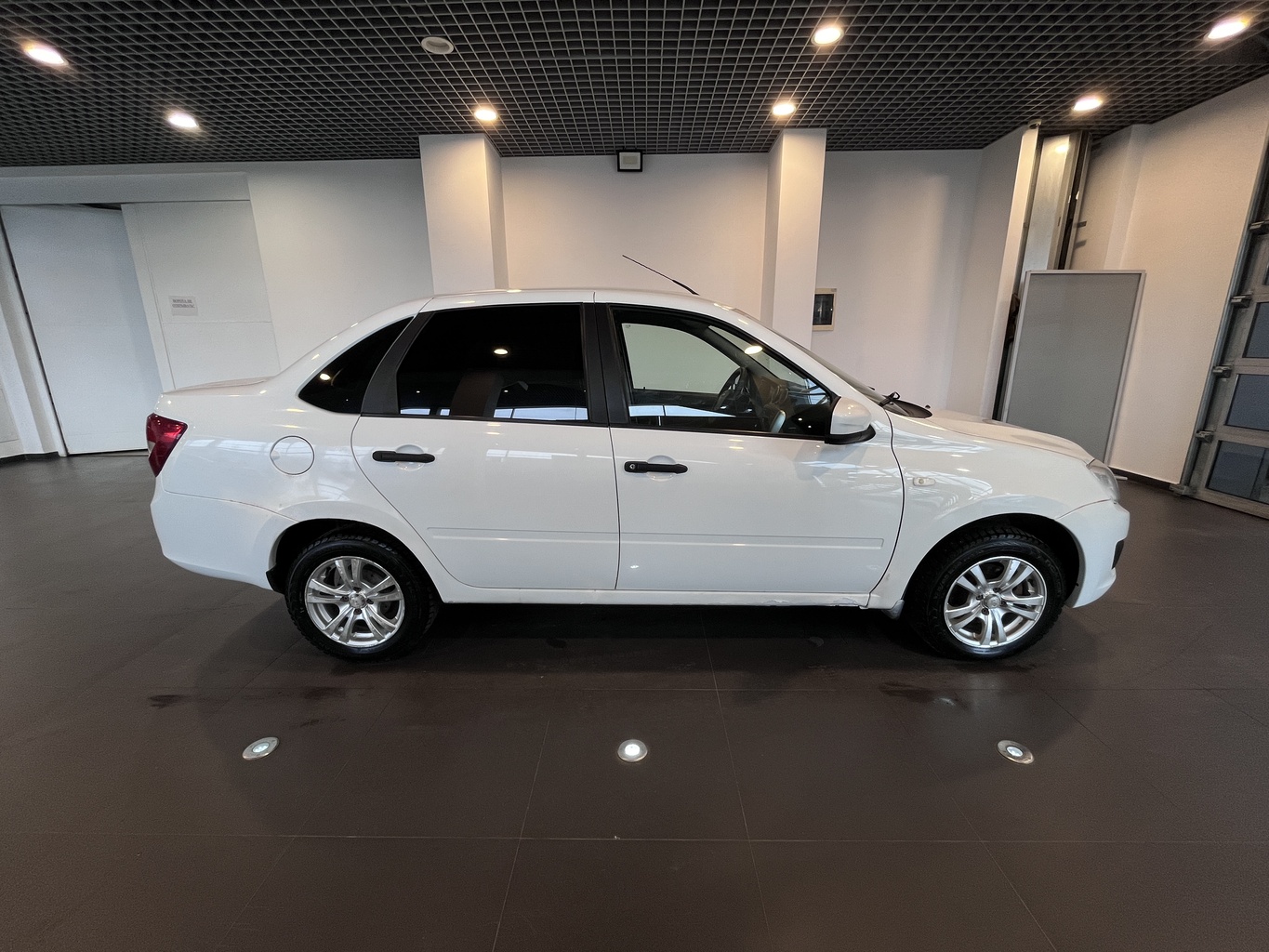 LADA GRANTA