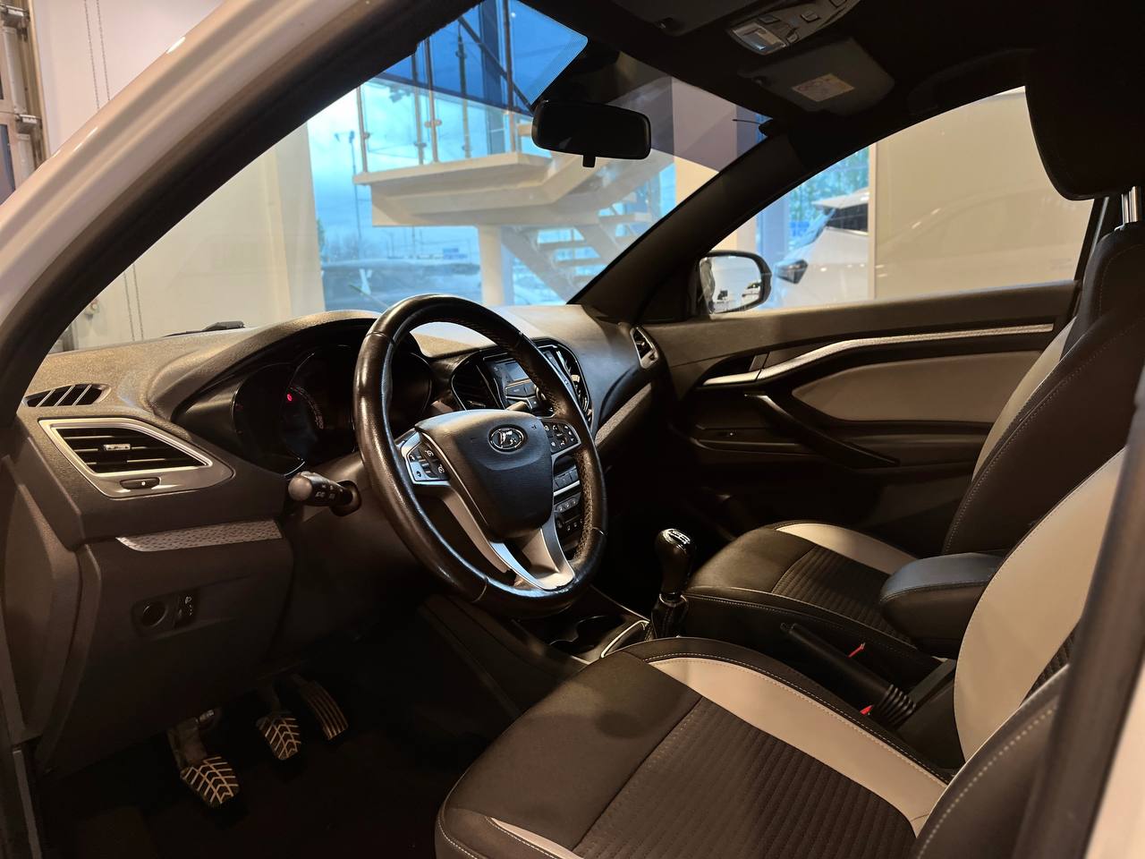 LADA VESTA