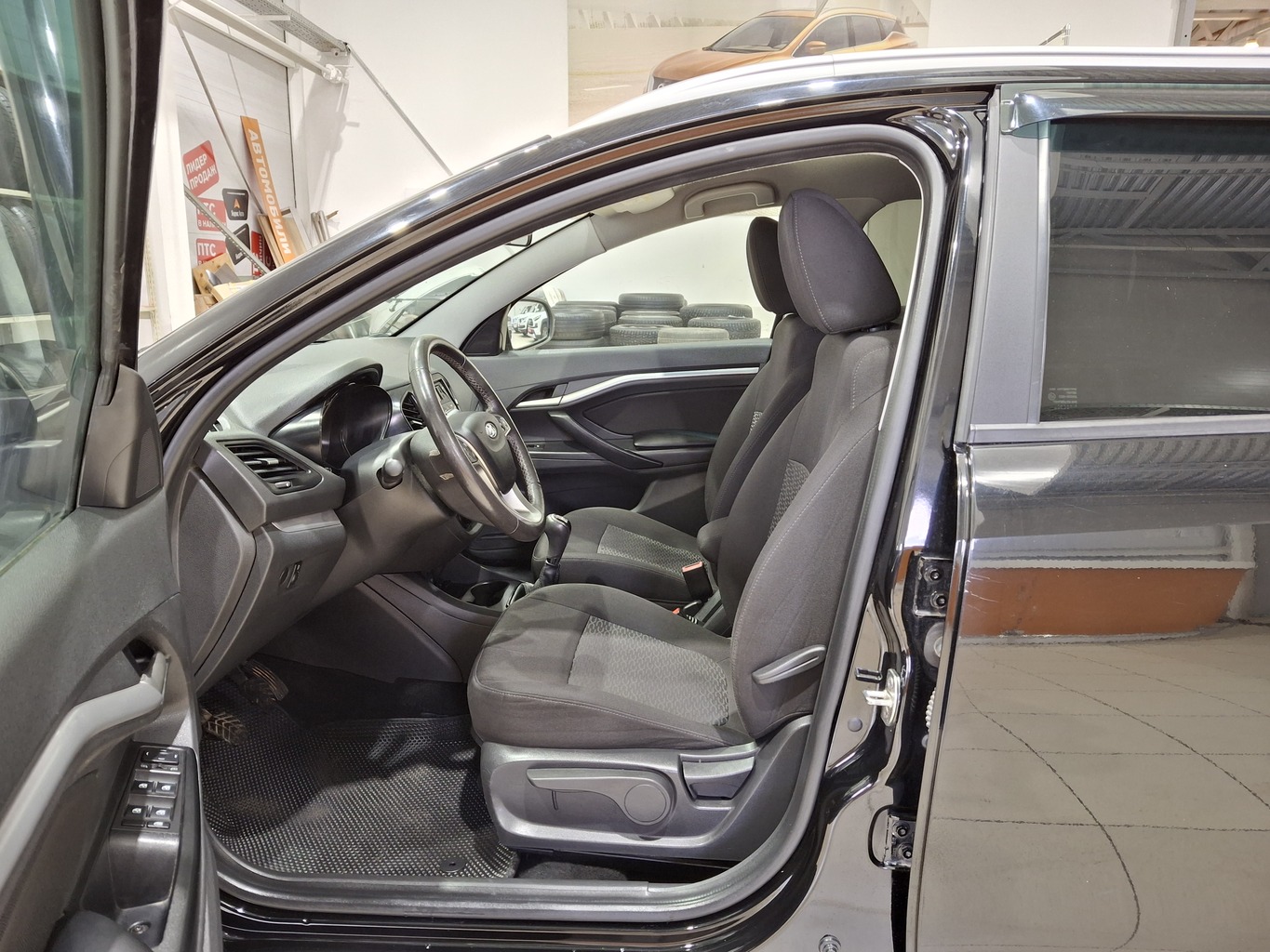 LADA VESTA