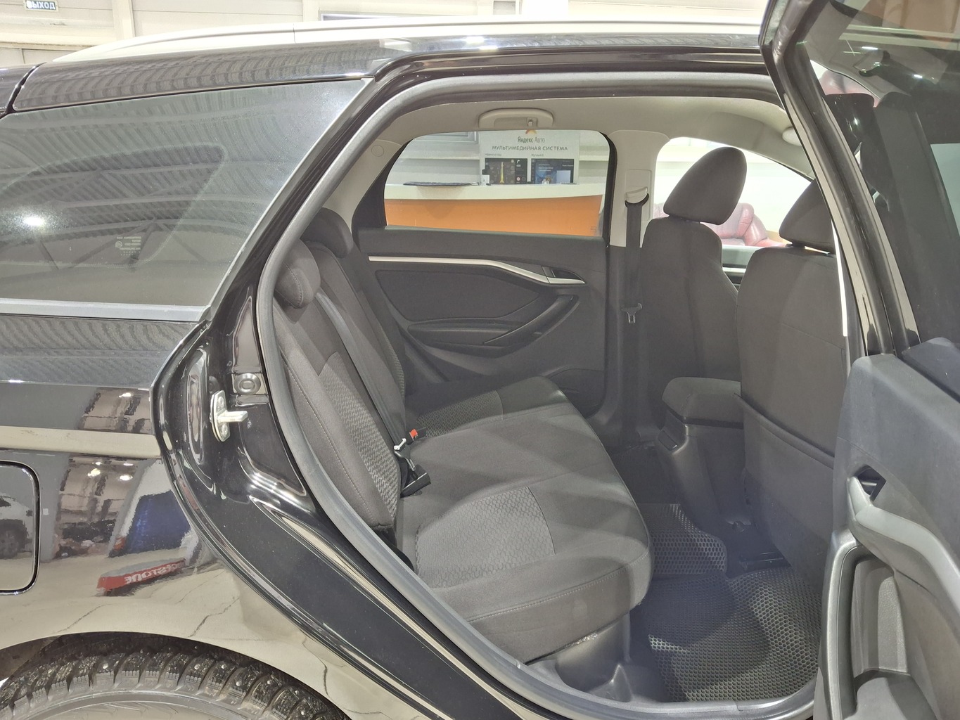 LADA VESTA