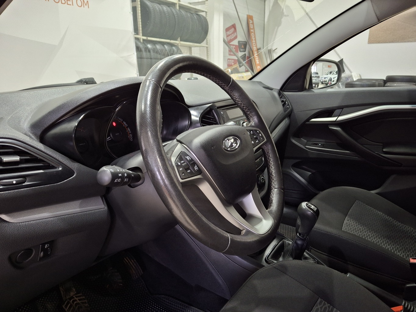 LADA VESTA