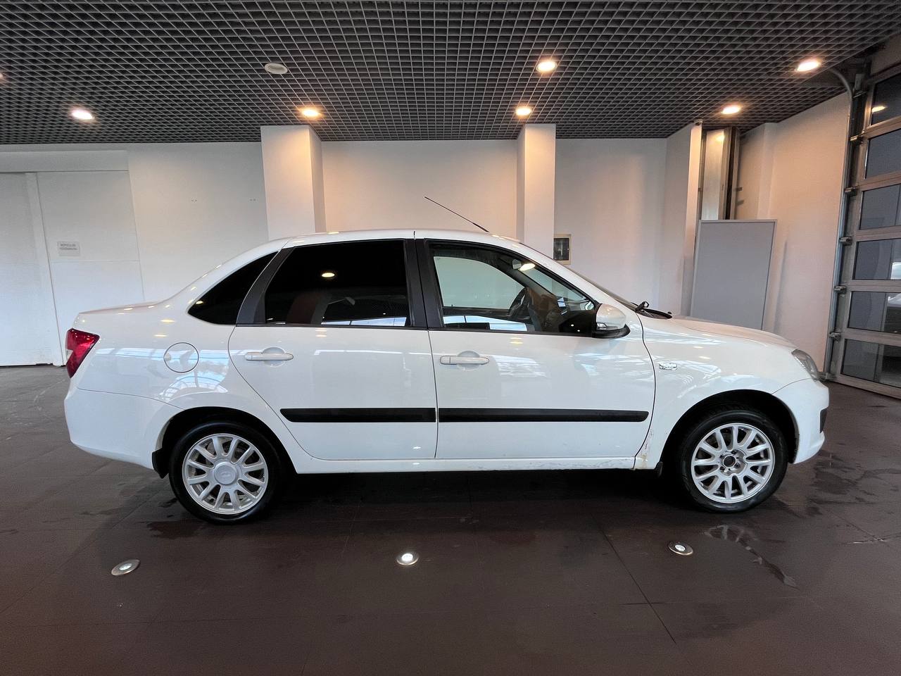 LADA GRANTA
