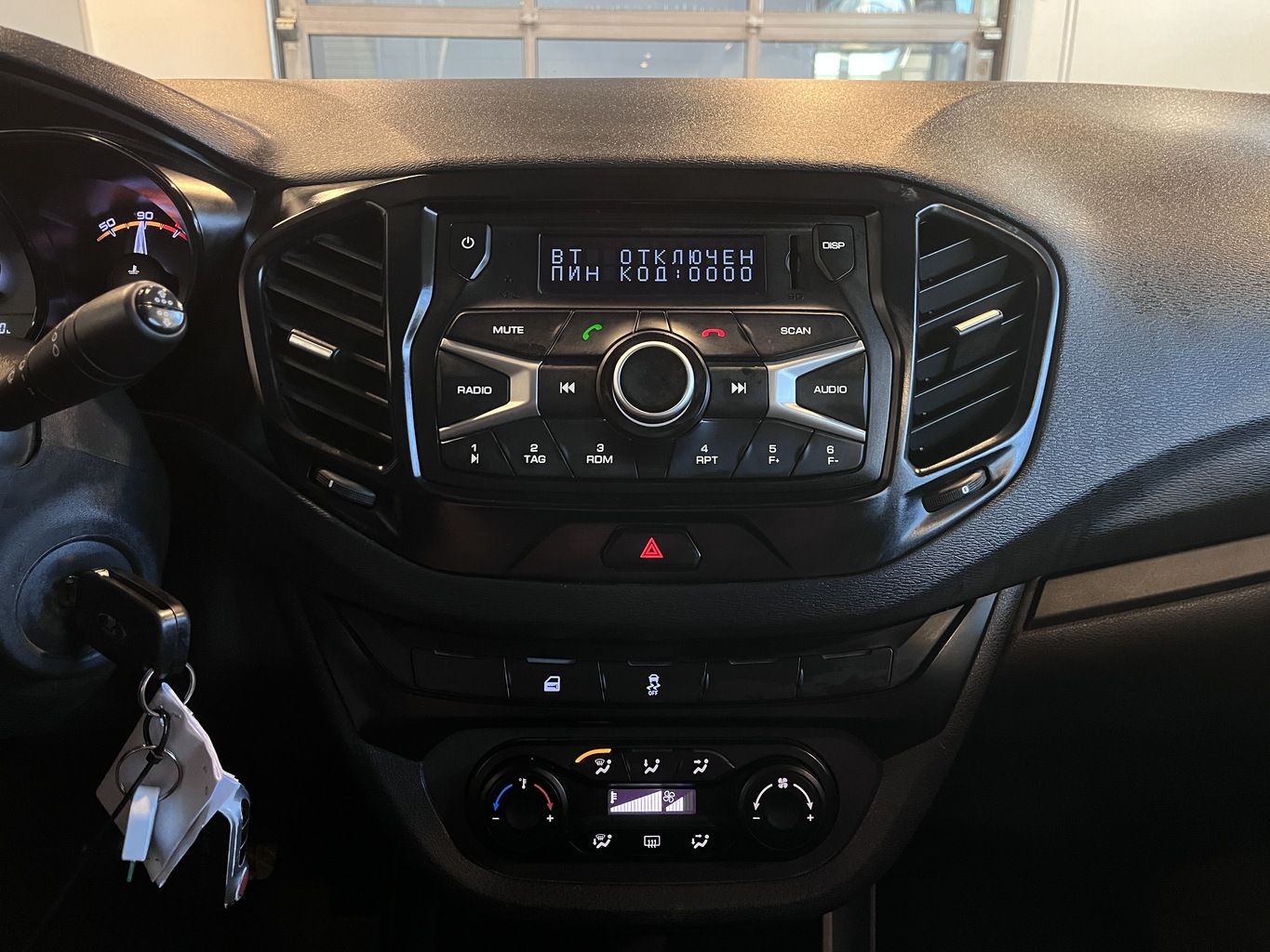 LADA VESTA