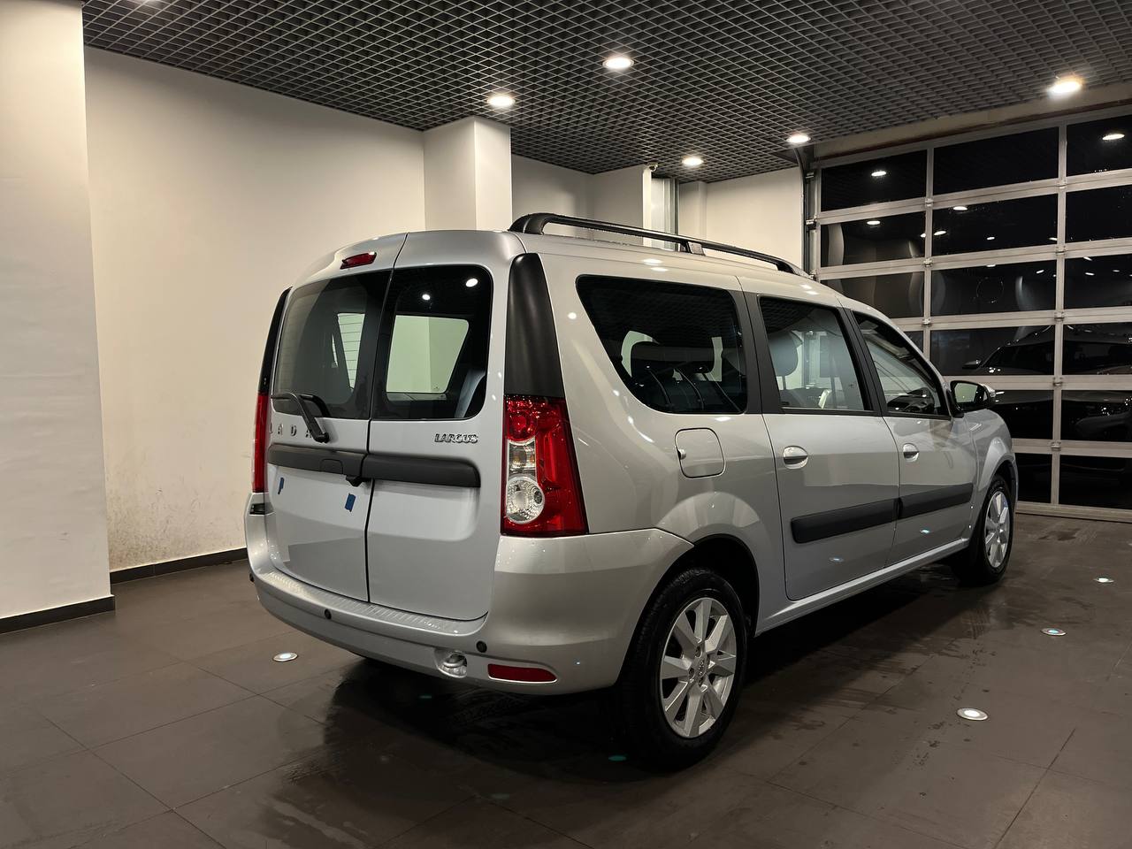 LADA LARGUS