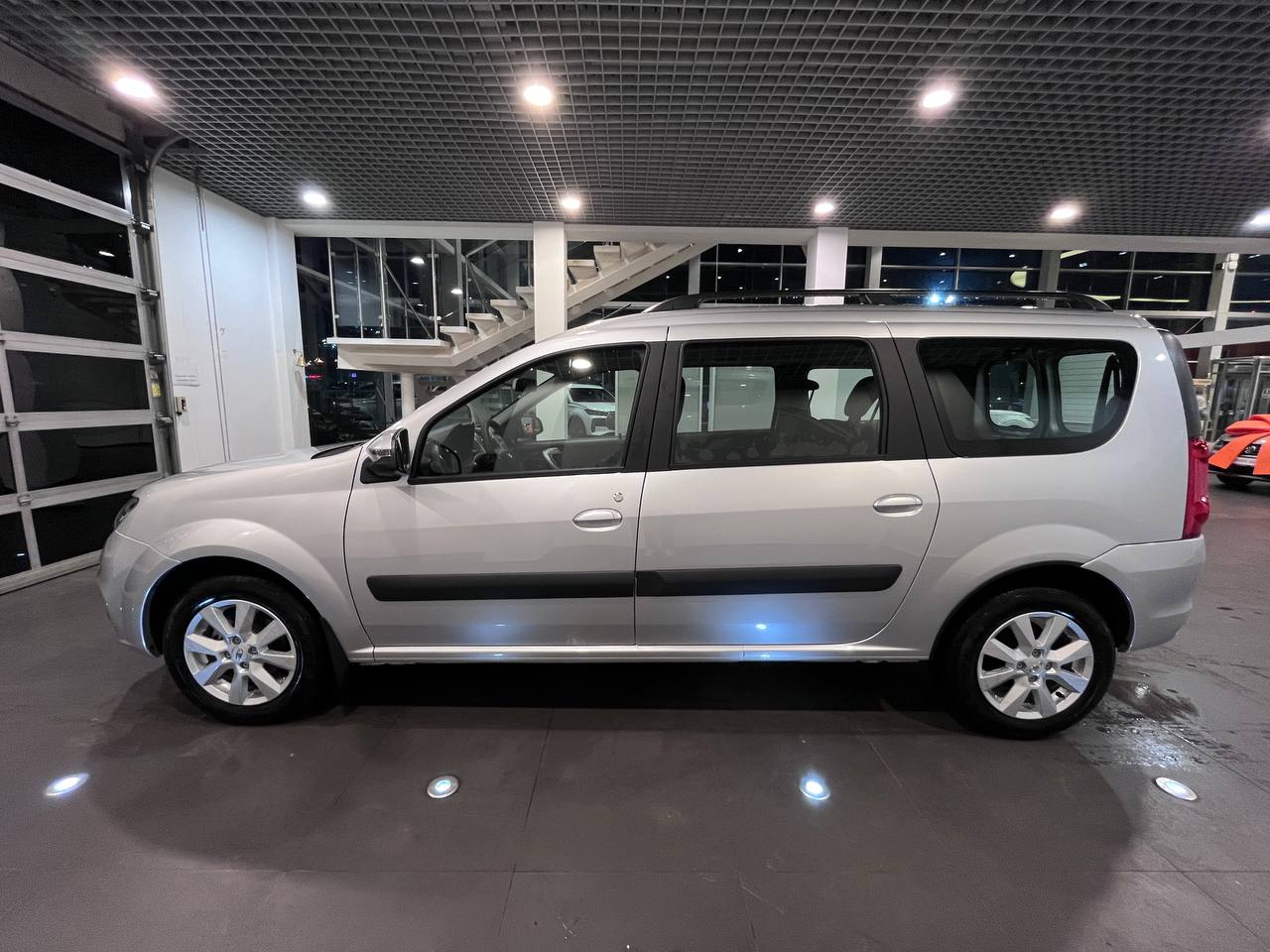 LADA LARGUS