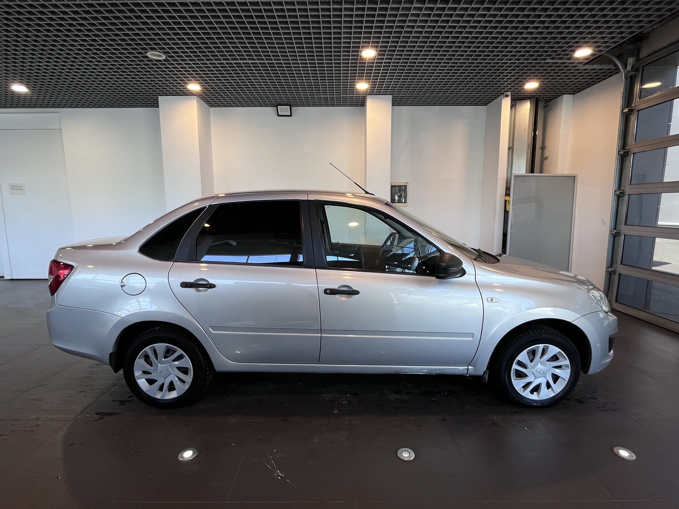 LADA GRANTA