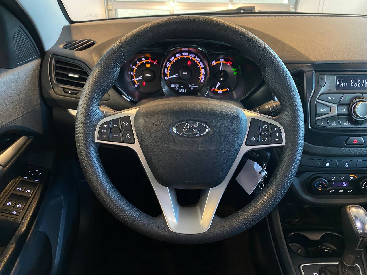 LADA VESTA