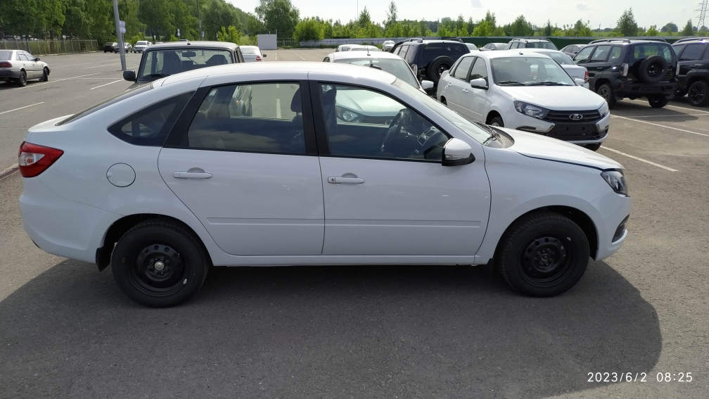 LADA GRANTA