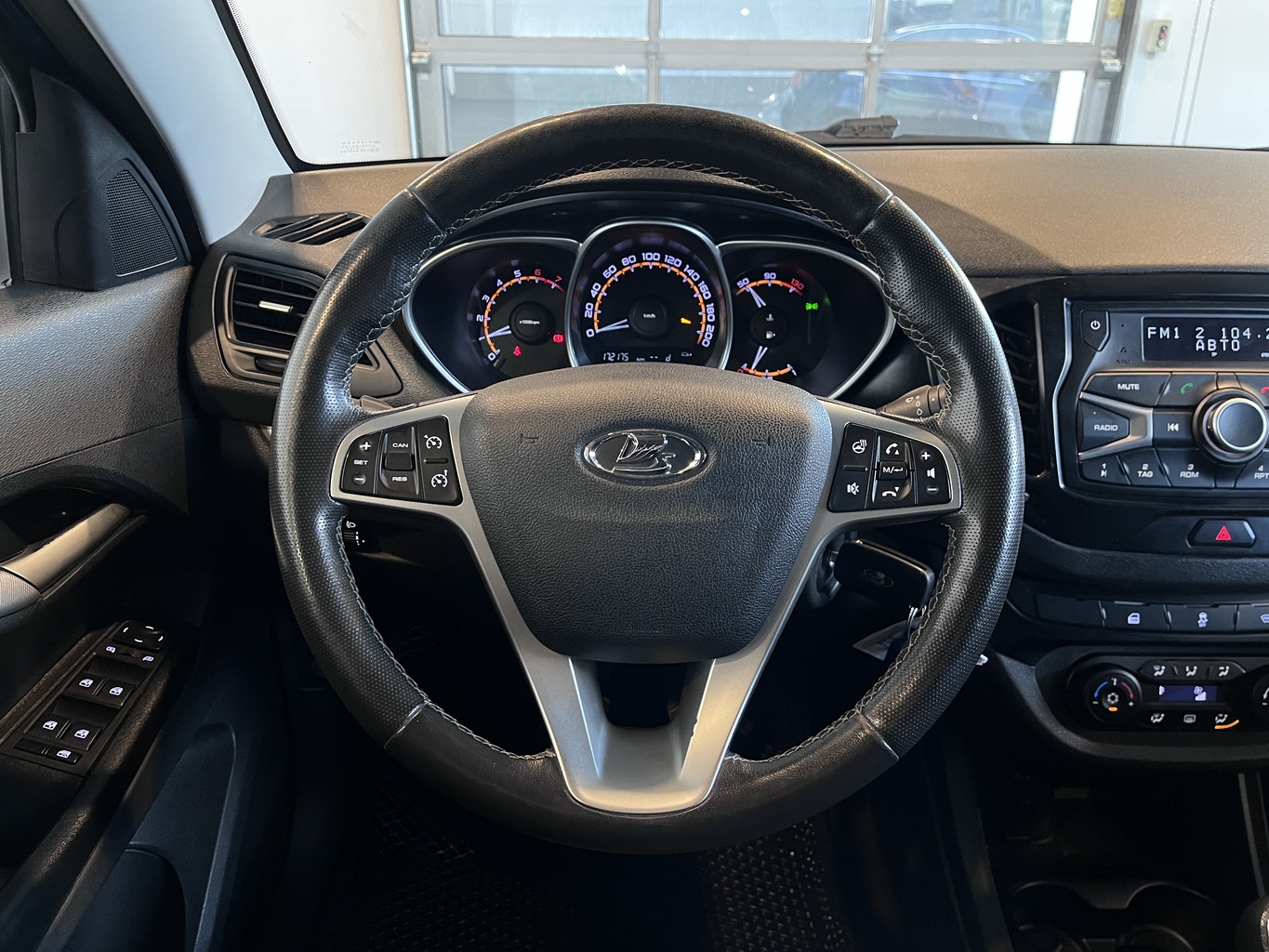 LADA VESTA