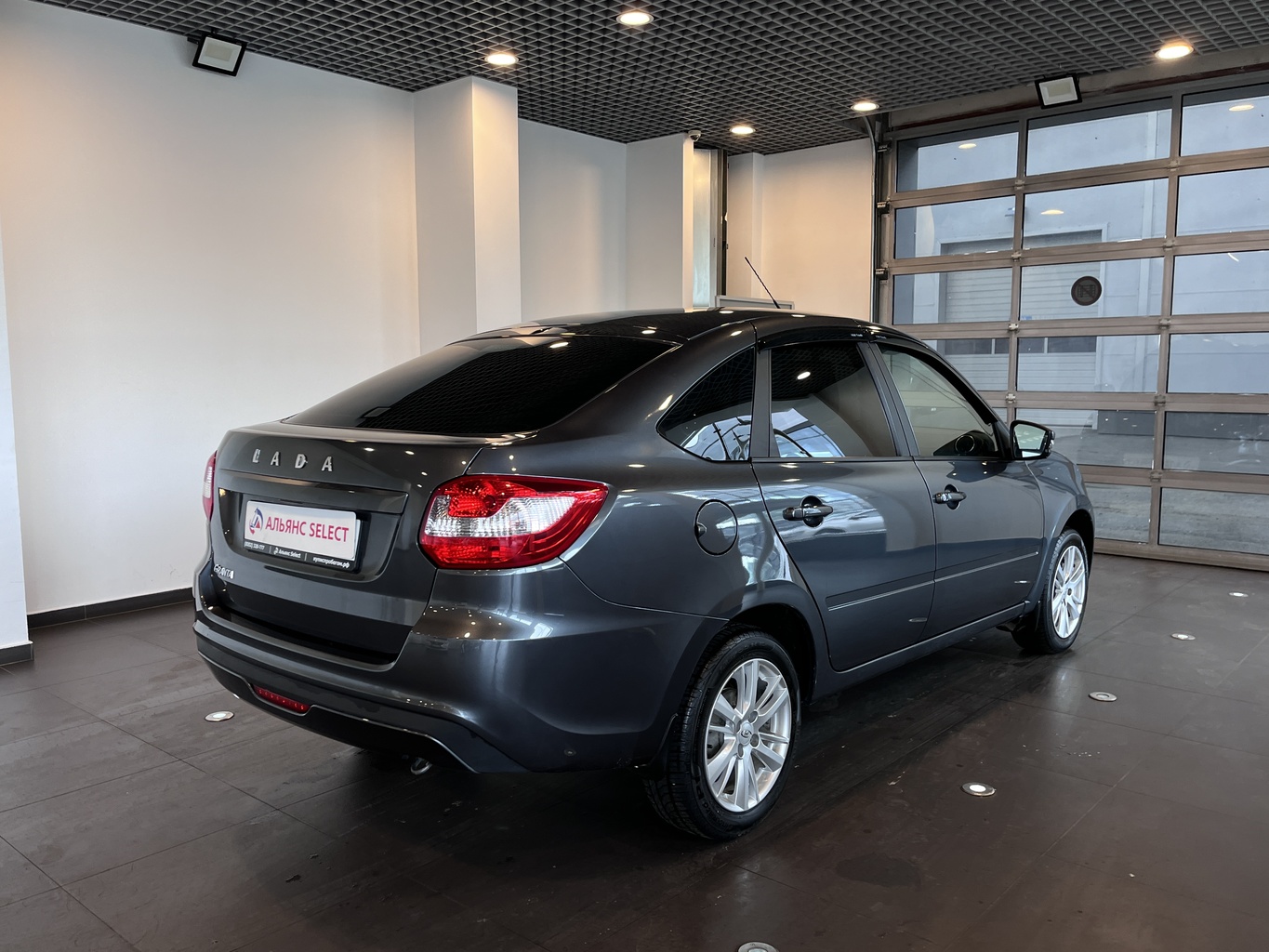 LADA GRANTA