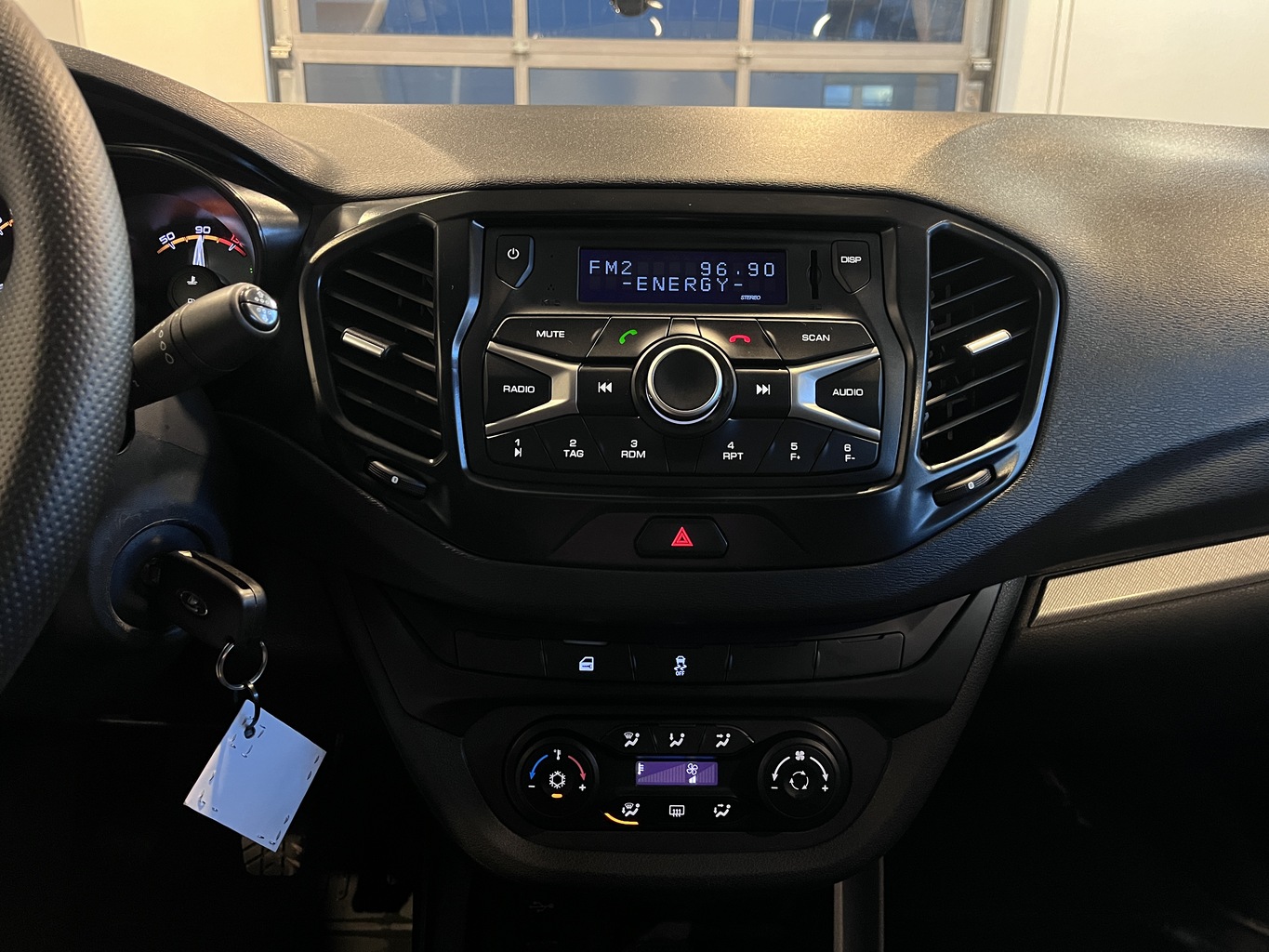 LADA VESTA