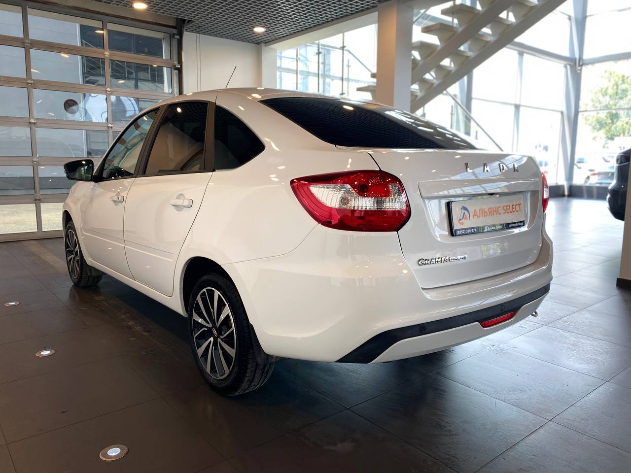 LADA GRANTA