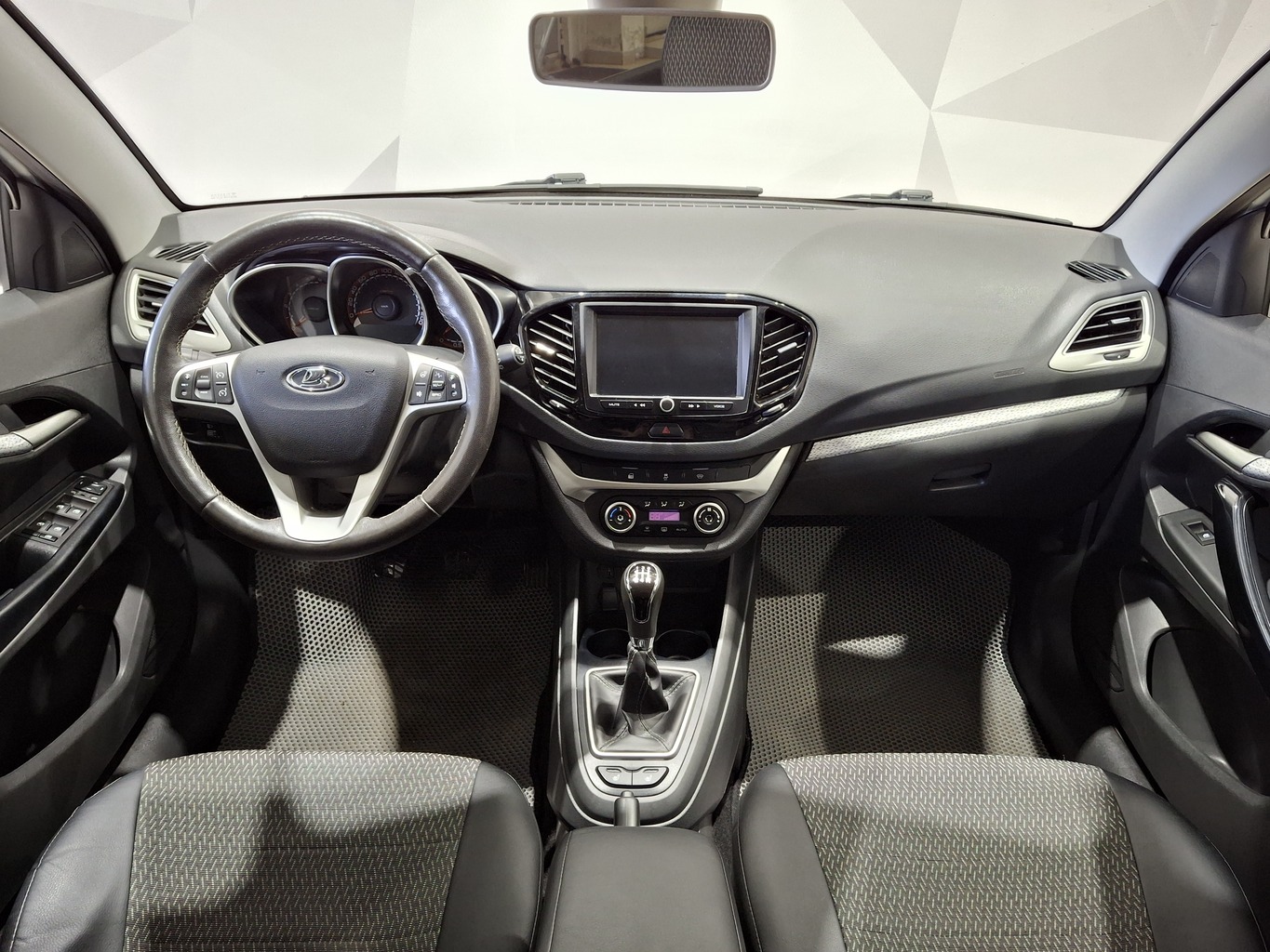 LADA VESTA