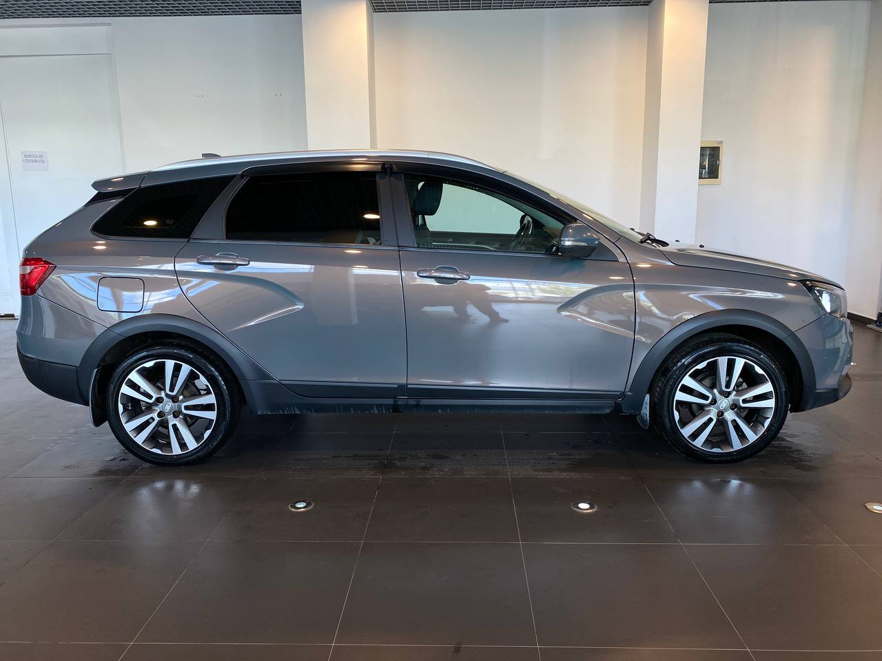 LADA VESTA