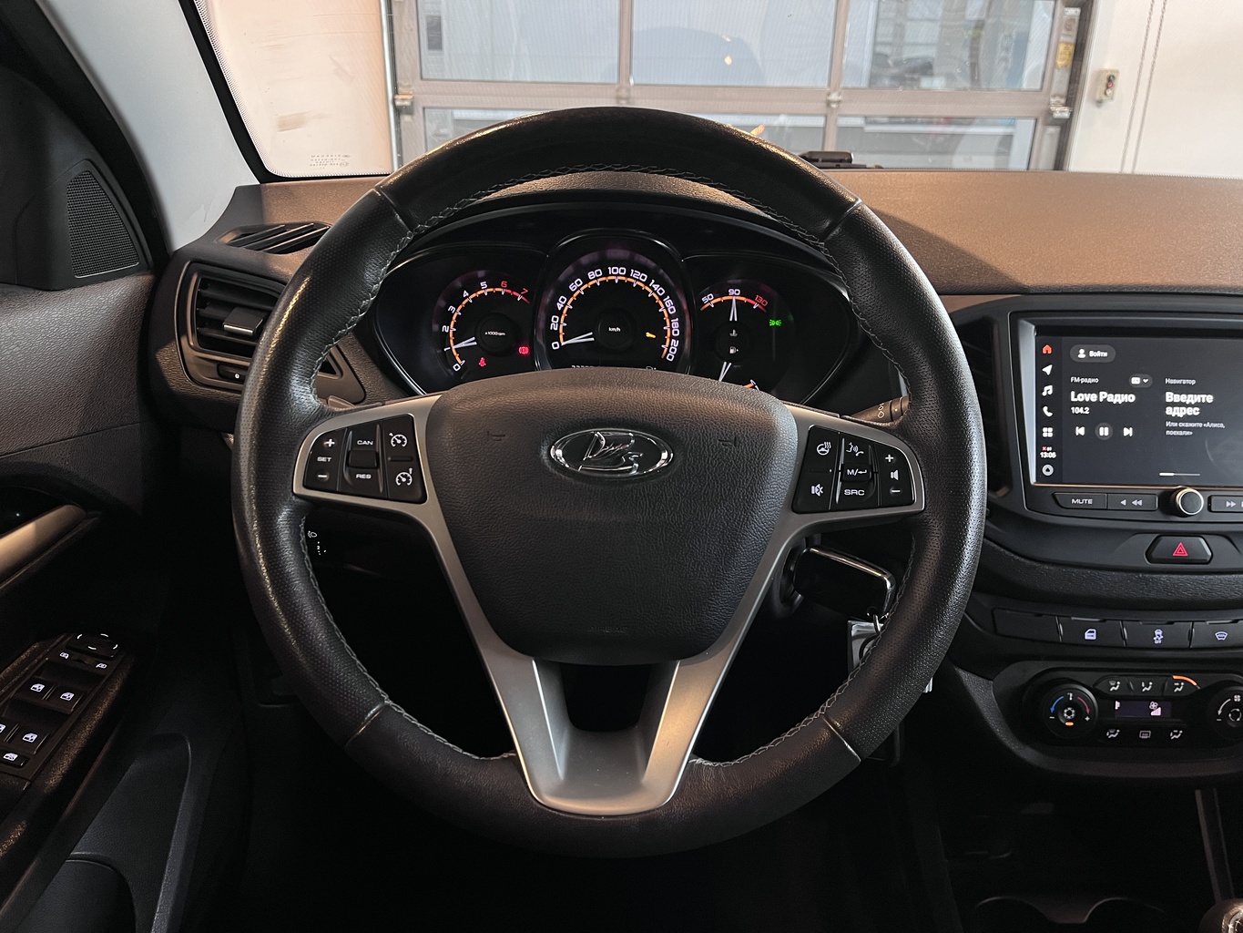 LADA VESTA