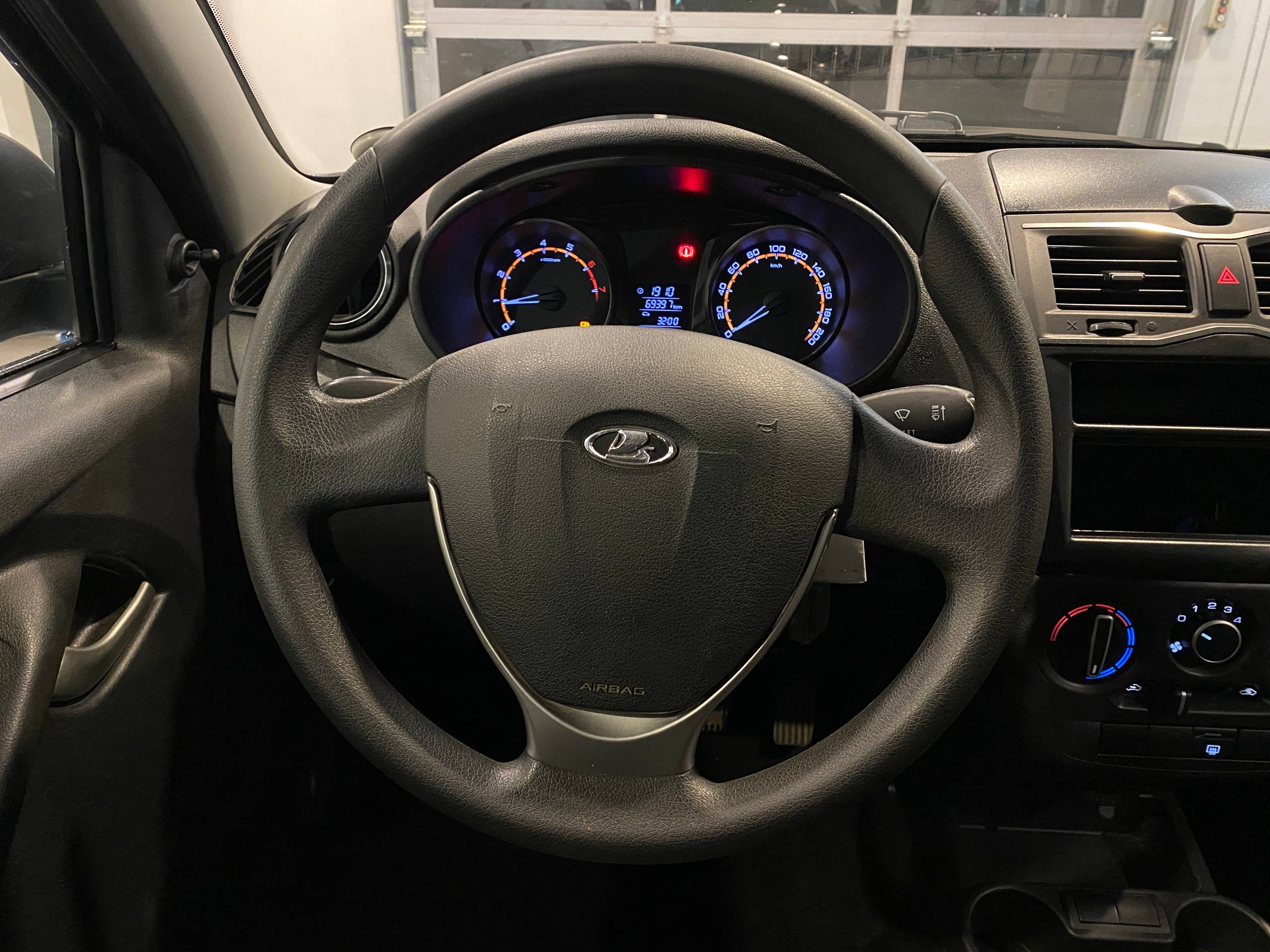 LADA GRANTA