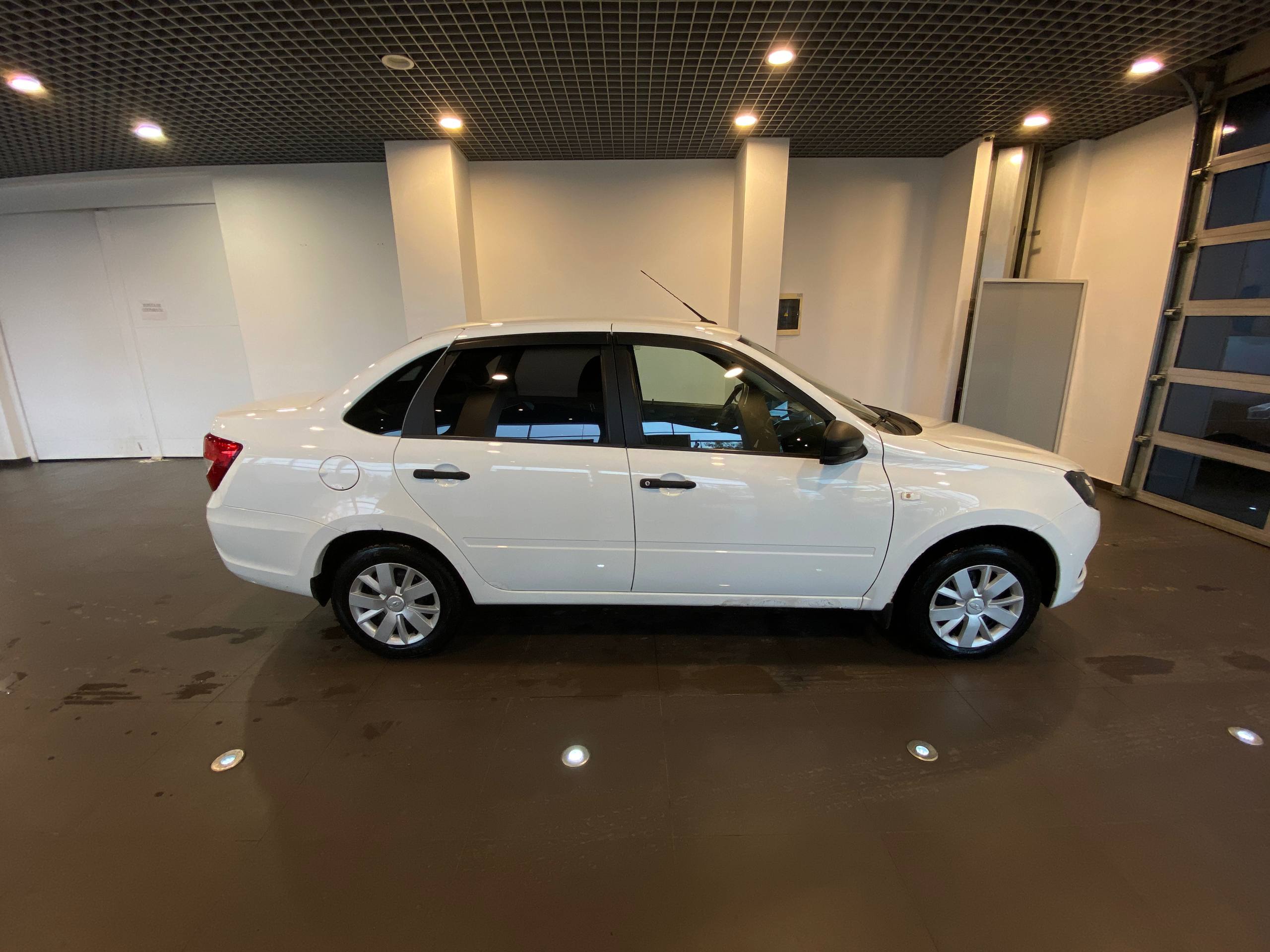 LADA GRANTA