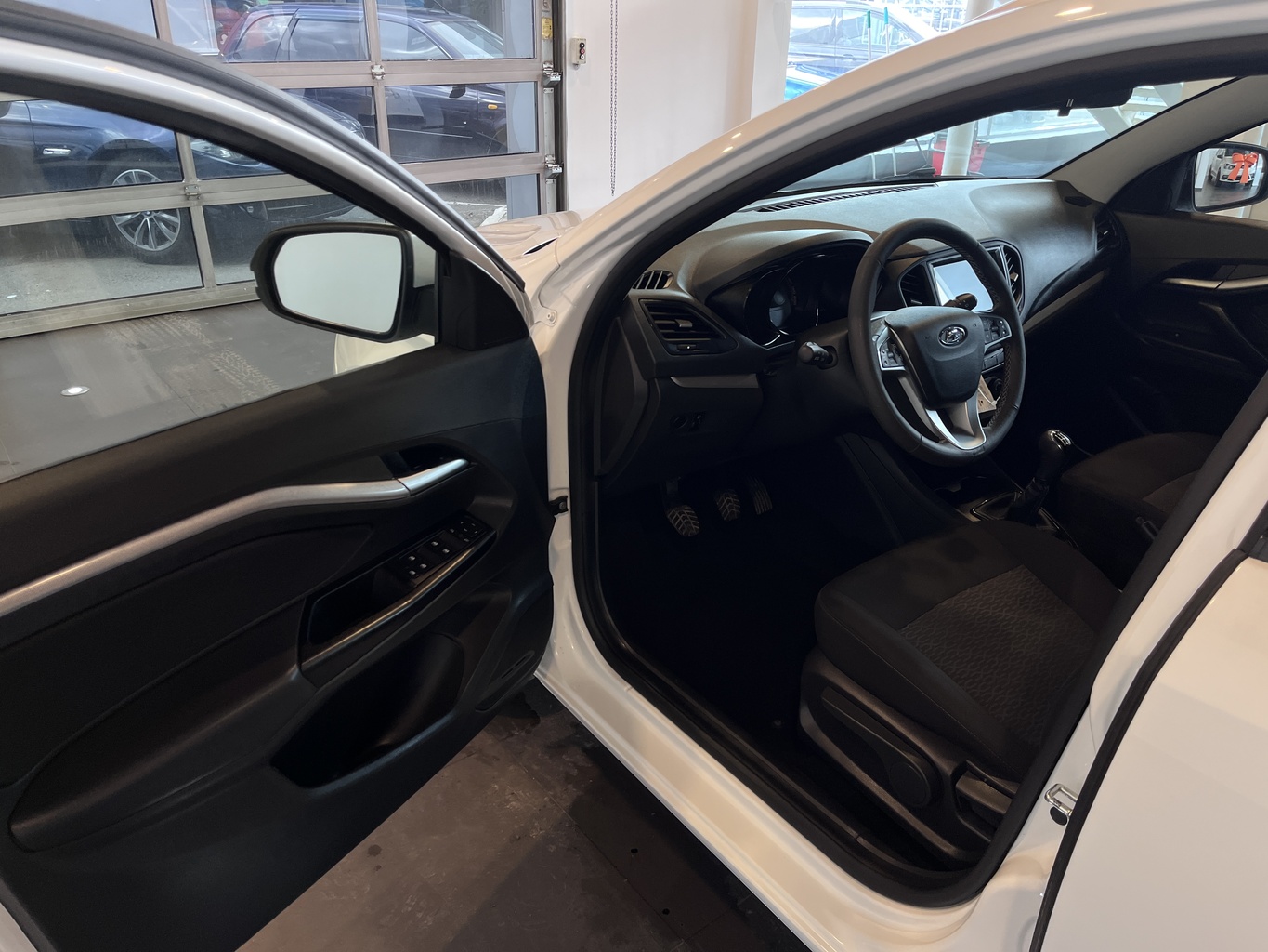 LADA VESTA