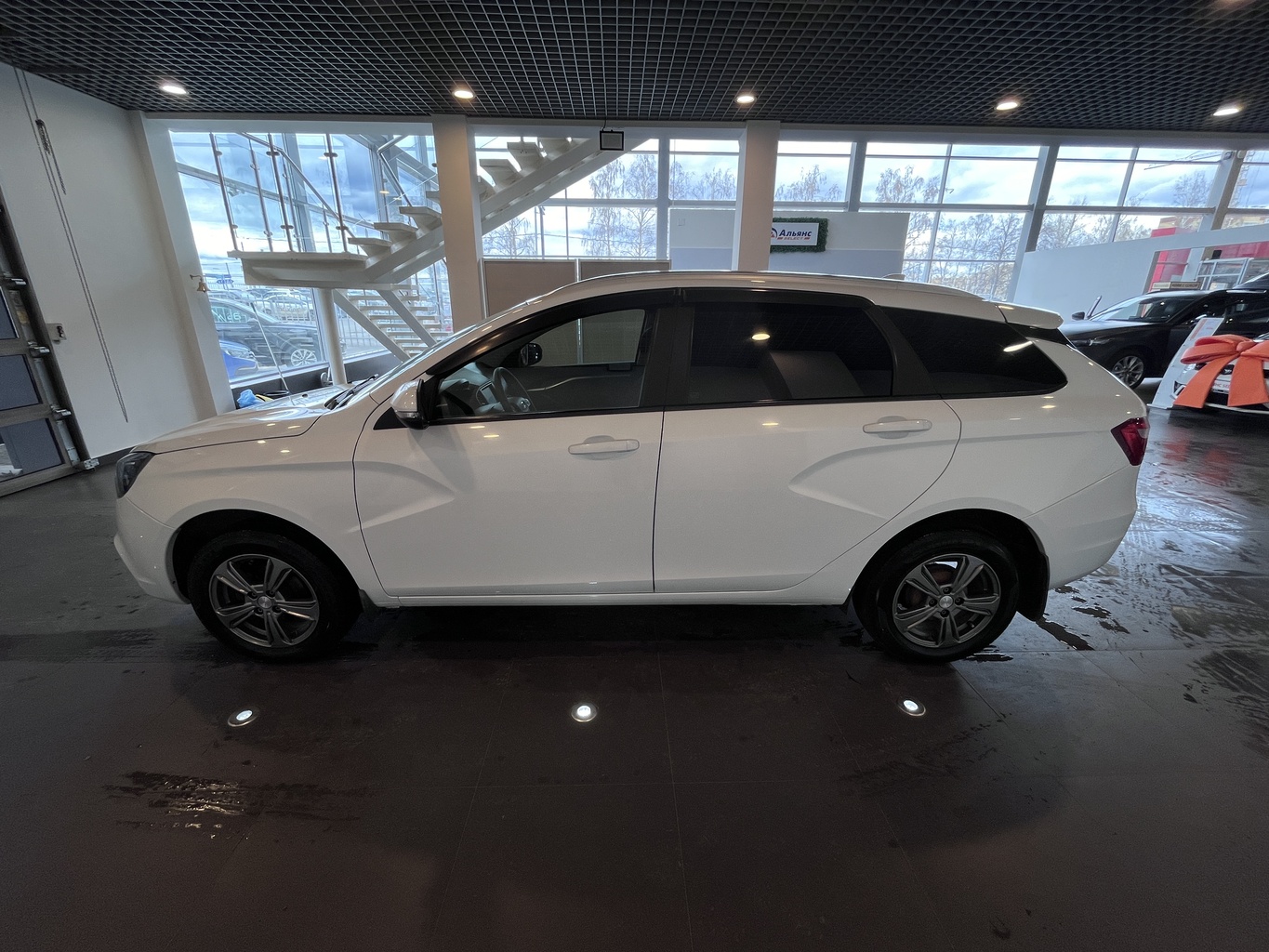LADA VESTA