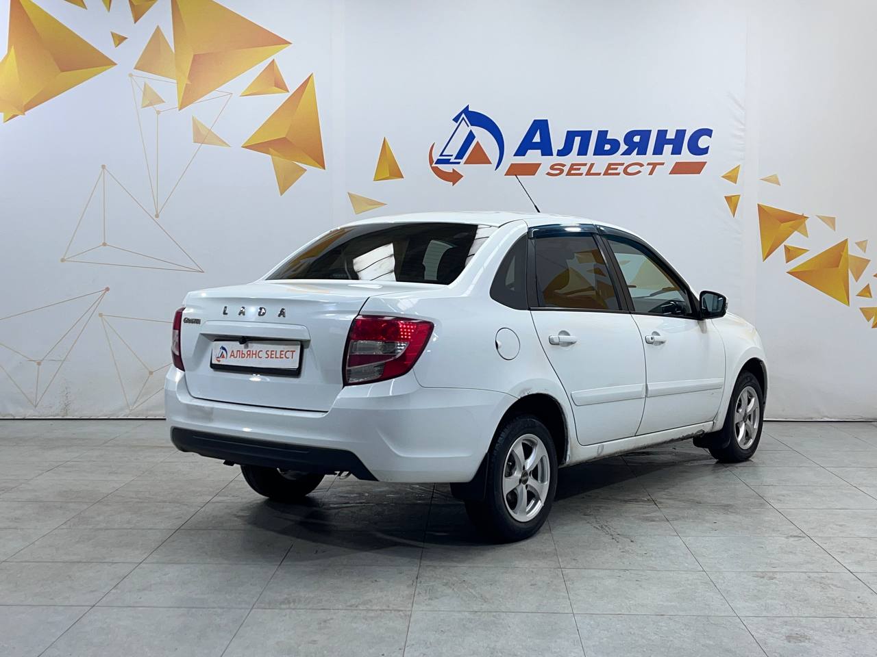 LADA GRANTA