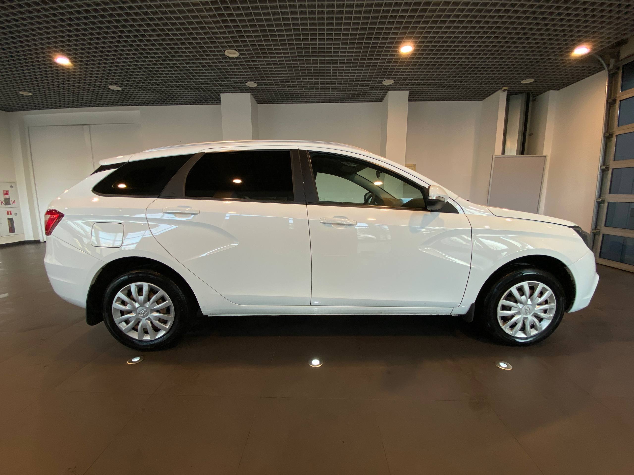 LADA VESTA
