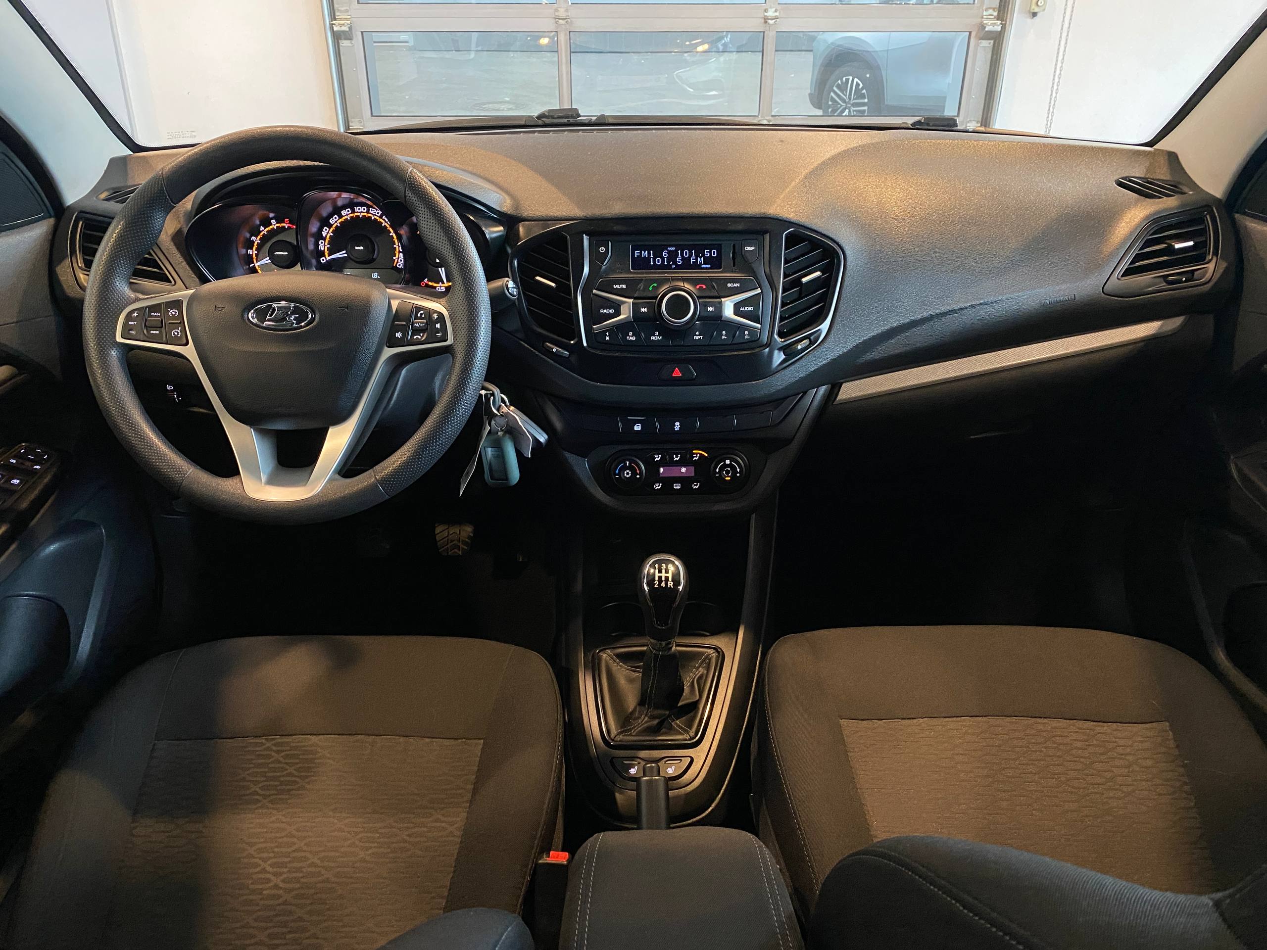 LADA VESTA