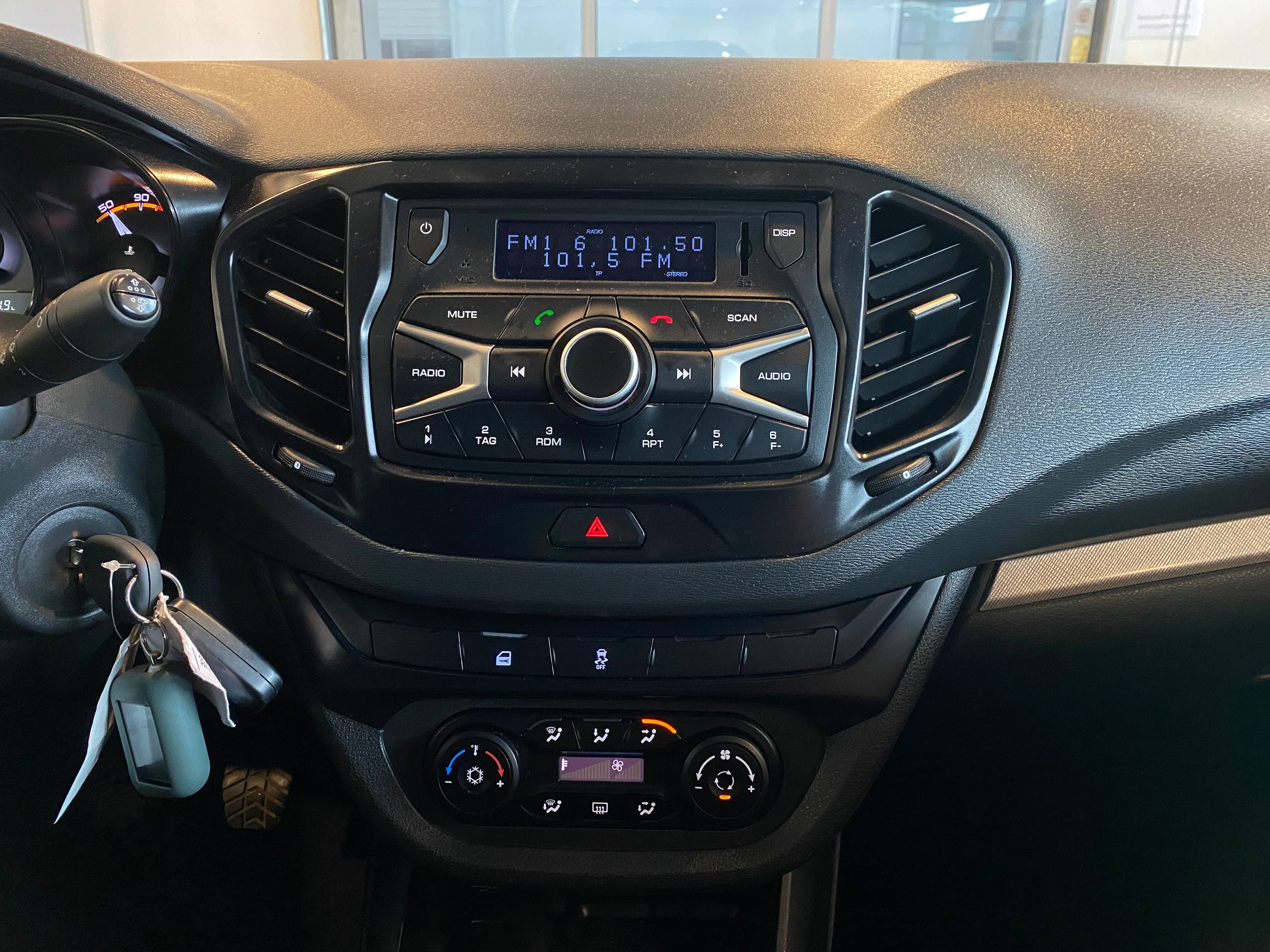 LADA VESTA