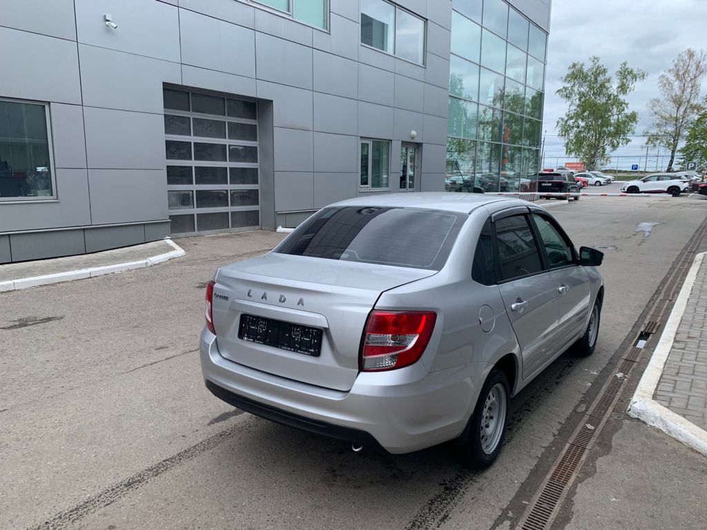 LADA GRANTA