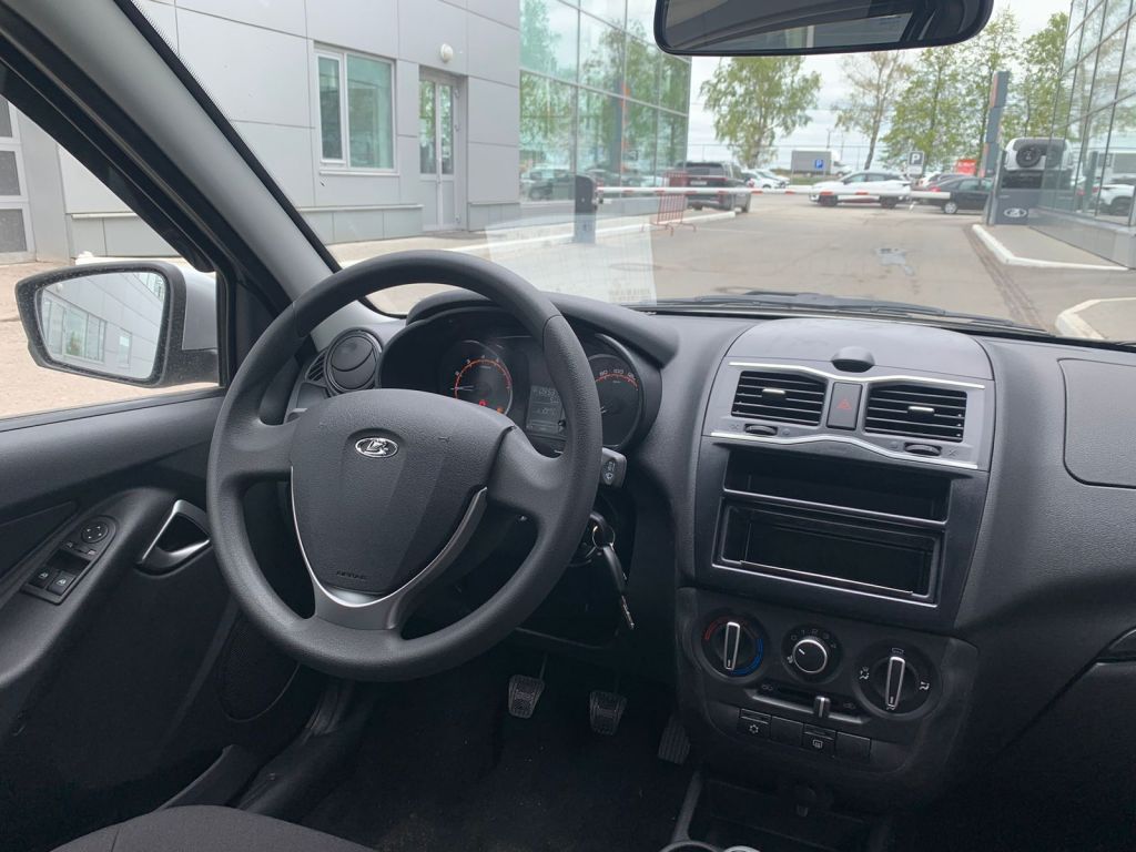 LADA GRANTA