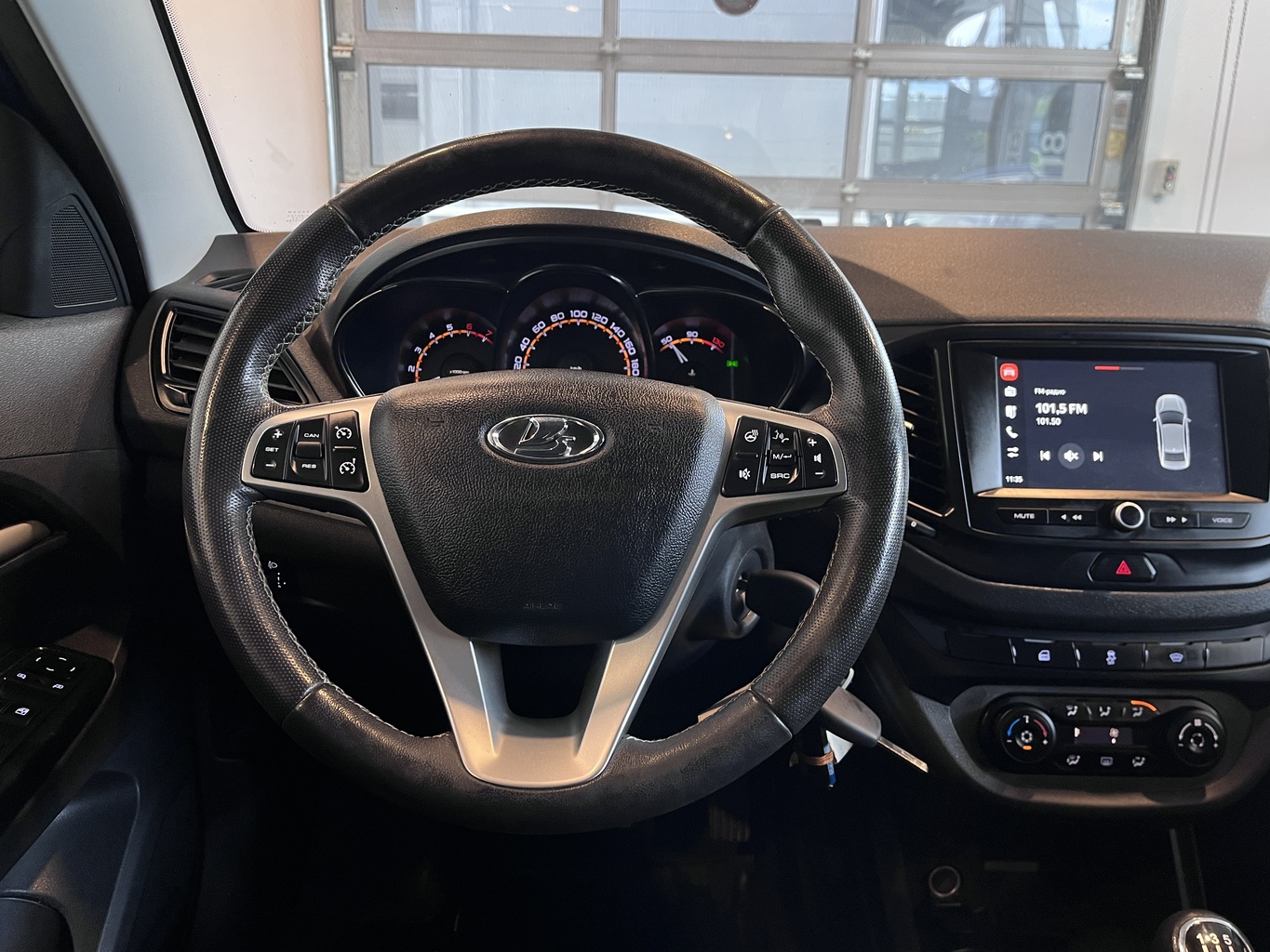LADA VESTA
