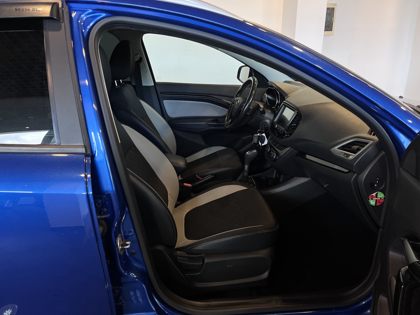 LADA VESTA