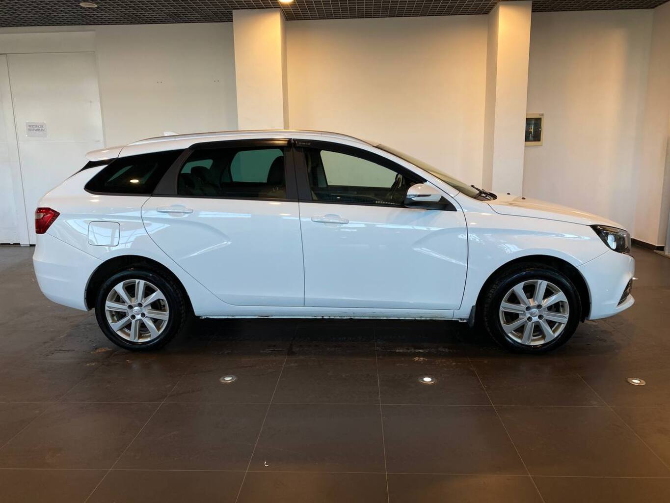 LADA VESTA