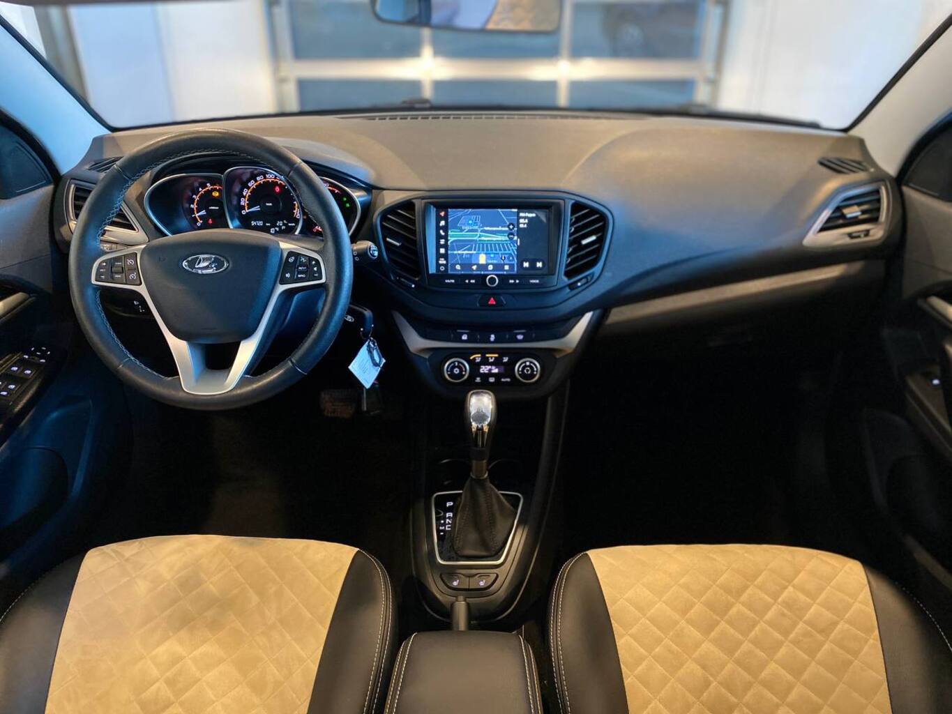 LADA VESTA