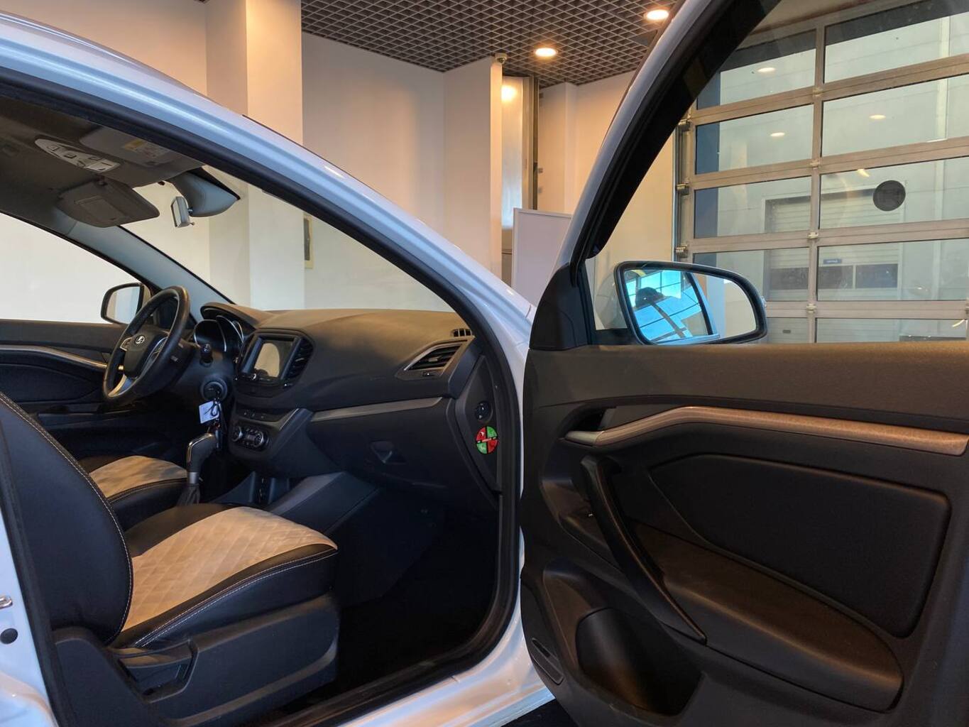 LADA VESTA