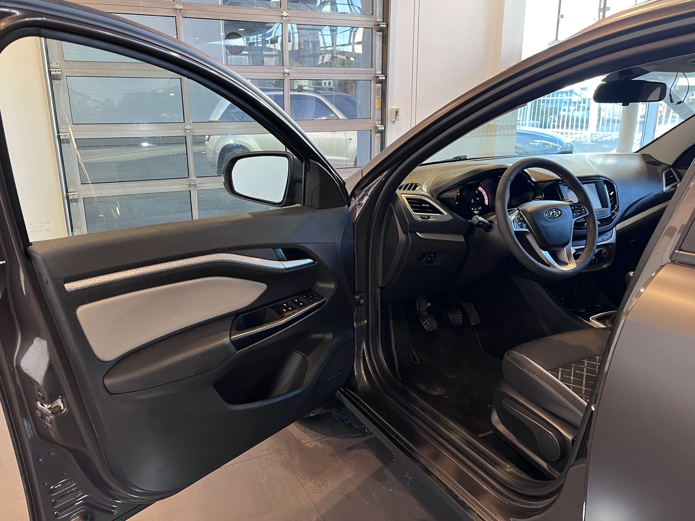 LADA VESTA