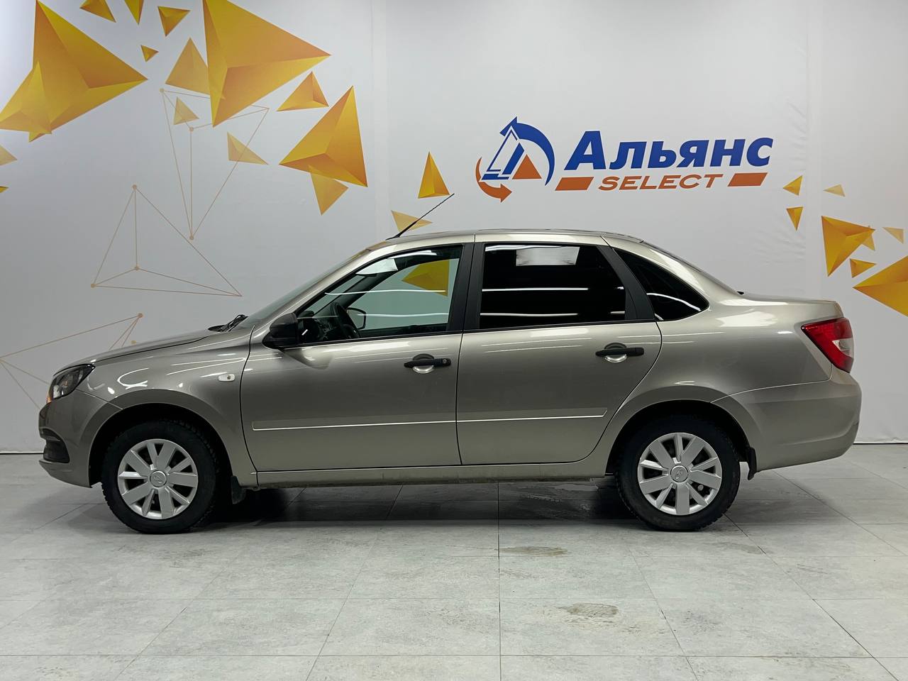 LADA GRANTA