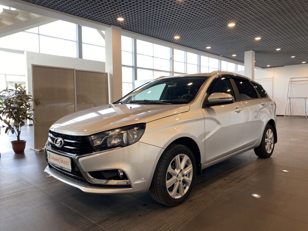 LADA VESTA