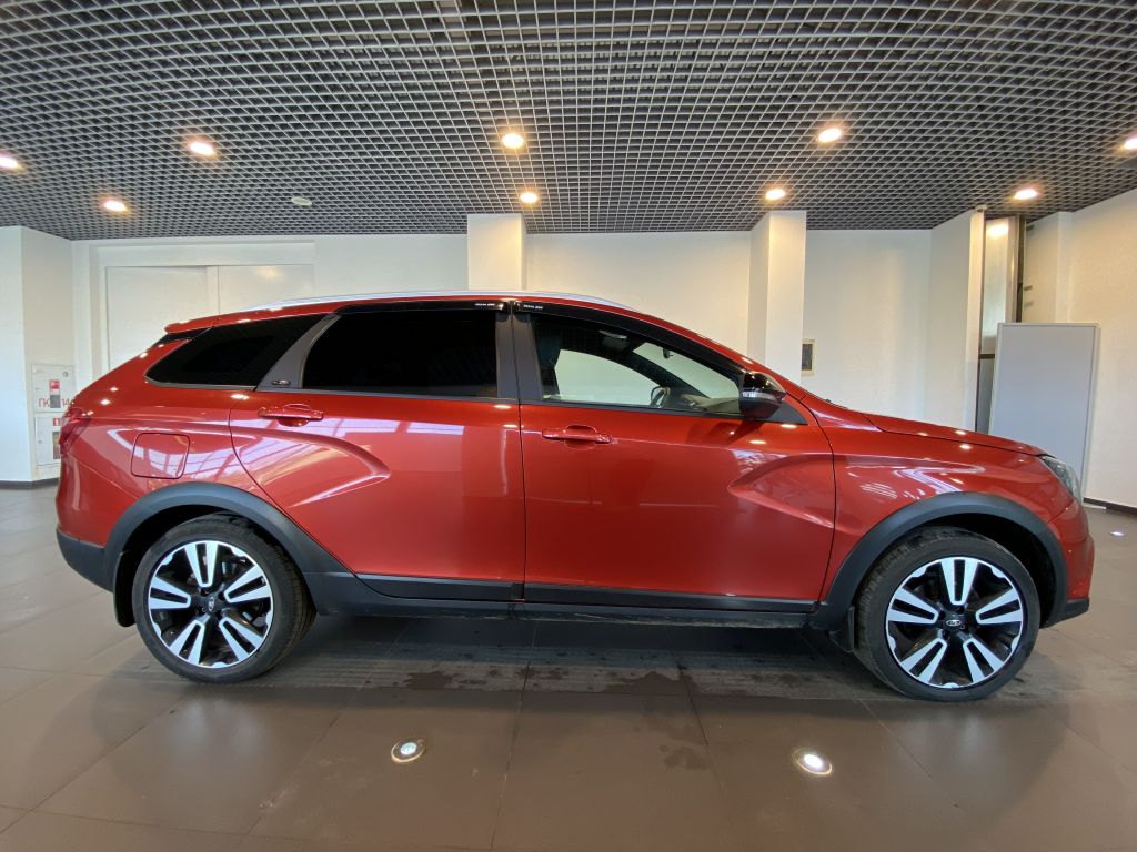 LADA VESTA CROSS