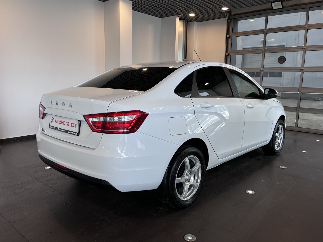 LADA VESTA
