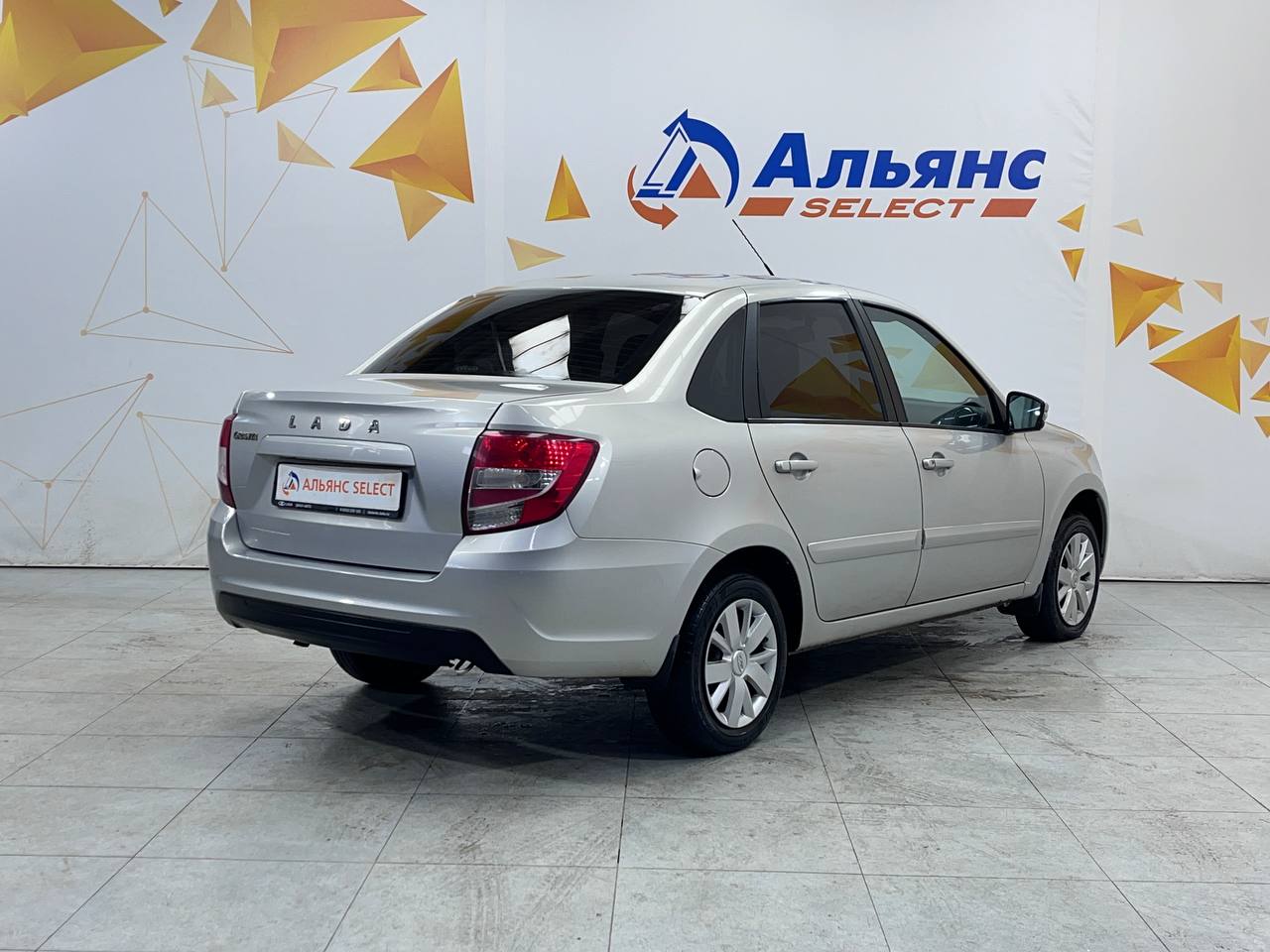 LADA GRANTA