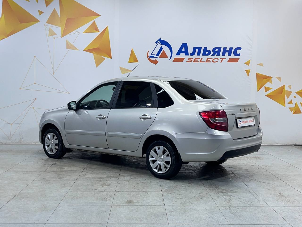 LADA GRANTA