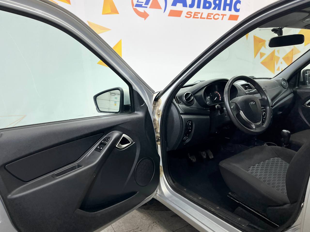 LADA GRANTA
