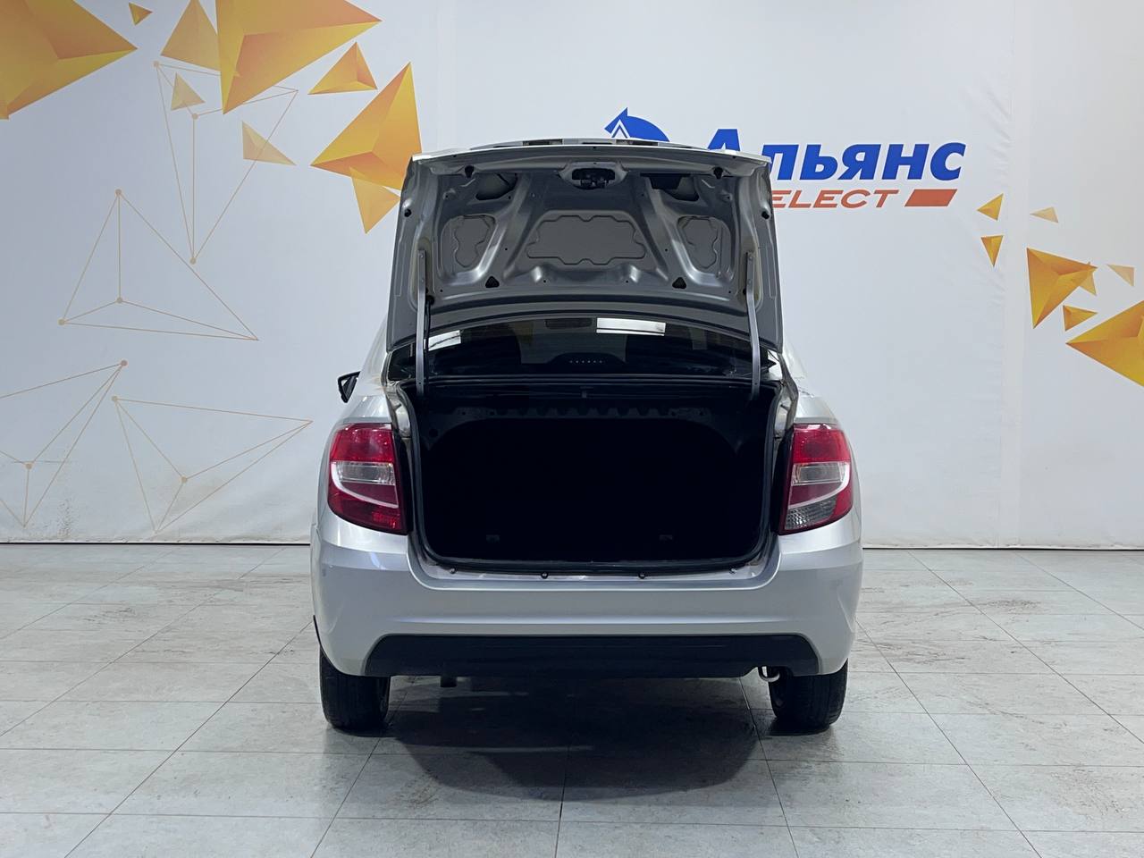 LADA GRANTA