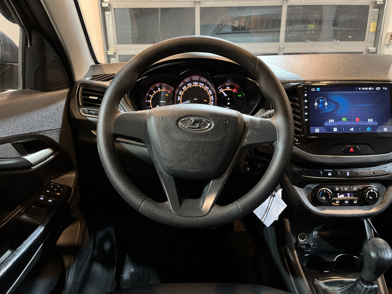 LADA VESTA