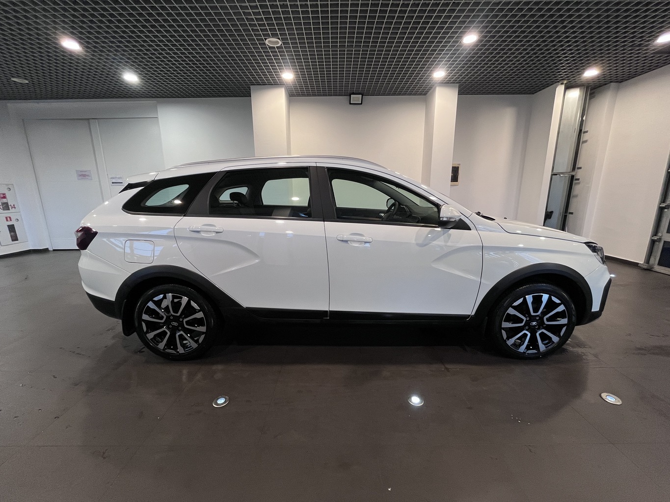 LADA VESTA